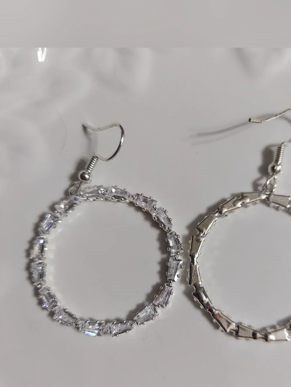 Polished Silver Tone/Faceted Cut Crystal (East-West) Design Hoop Earrings